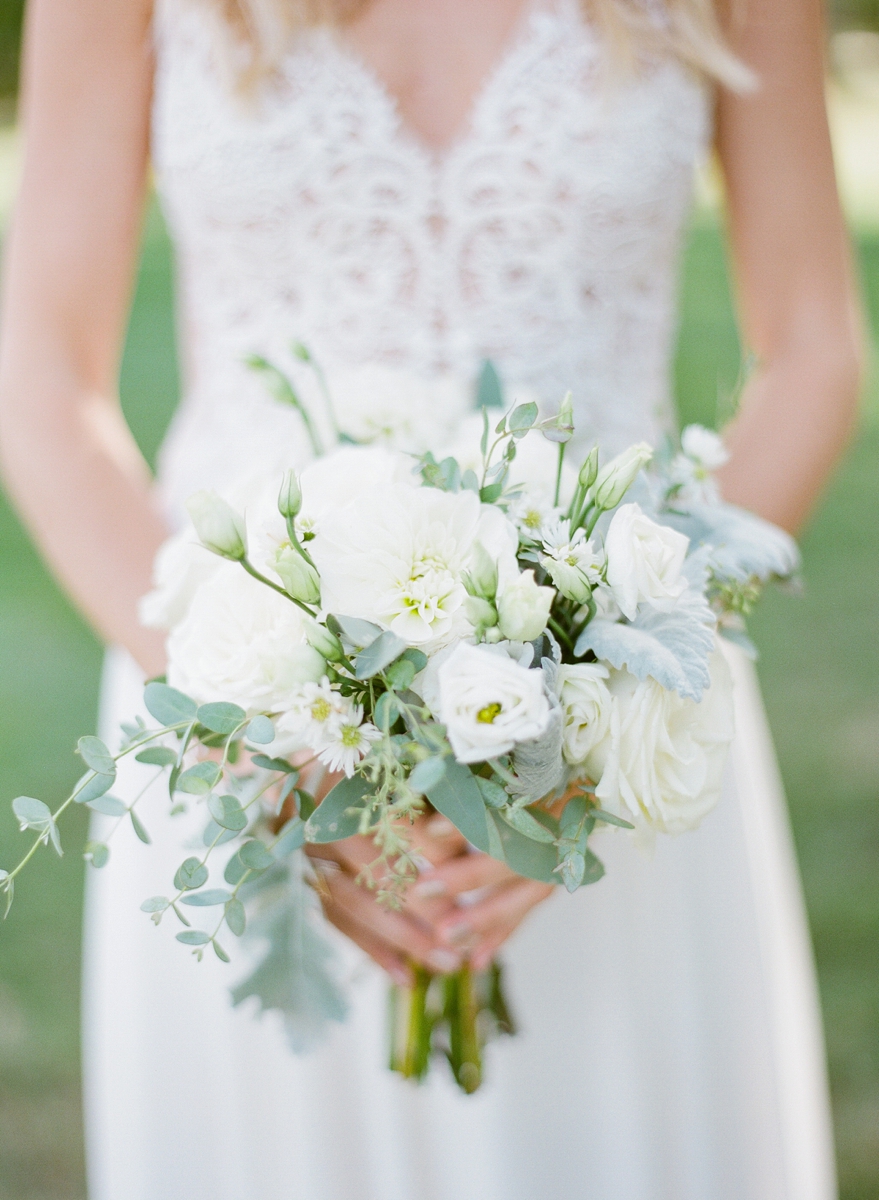 Backyard wedding, bohemian wedding, northeast ohio wedding, navy, blue, outdoor wedding, wedding bouquet, bride, wedding flowers