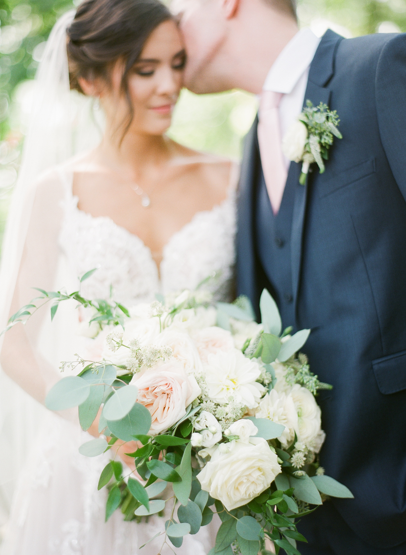 cleveland wedding, stan hywet wedding, film wedding photography, wedding flowers, wedding bouquet