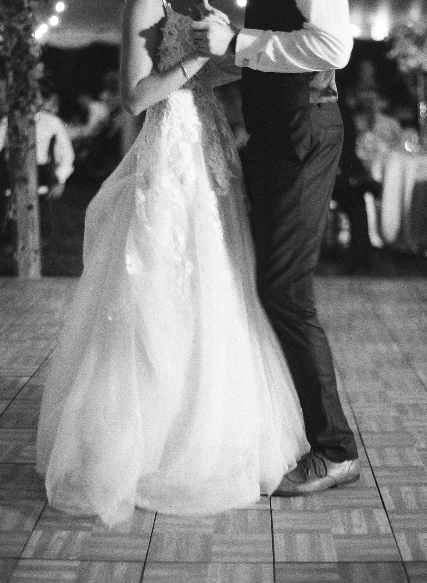 cleveland wedding, stan hywet wedding, film wedding photography, bride, groom, first dance, reception