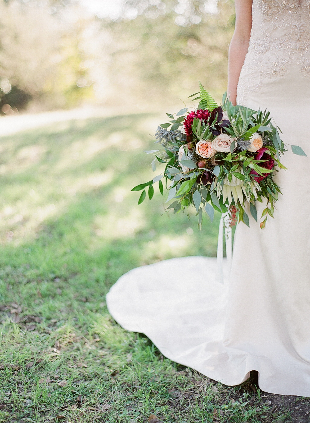 Austin Texas Wedding Photographer, Pecan Spring Ranch, red wedding inspiration, bouquet