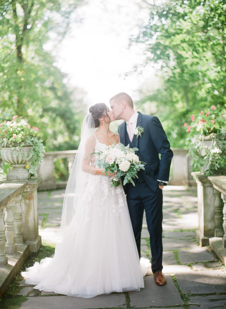 Elegant Outdoor Wedding at Stan Hywet Hall & Gardens